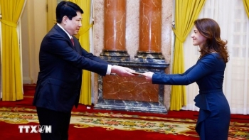 Chủ tịch nước Lương Cường tiếp Đại sứ các nước trình Quốc thư