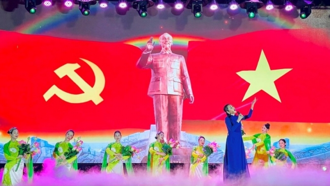 Hà Nội: Tổ chức chương trình nghệ thuật kỷ niệm 95 năm Ngày thành lập Đảng bộ Thành phố