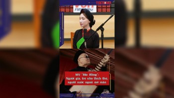 mv bac bling cu gia em nho ngan nga du khach gan xa to bay hung thu