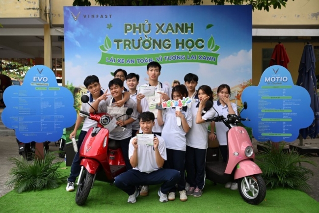 Hành trình “Phủ Xanh Trường Học” đã đến với 48.000 học sinh trên cả nước