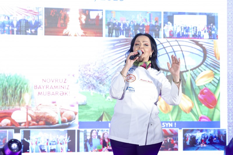 Hà Nội rộn ràng không khí lễ hội Novruz: Sắc màu văn hóa từ Trung Á Hà Nội rộn ràng không khí lễ hội Novruz: Sắc màu văn hóa từ Trung Á