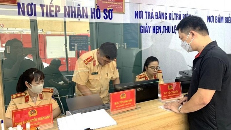 Sáp nhập tỉnh thành: Biển số xe có phải đổi hay không?