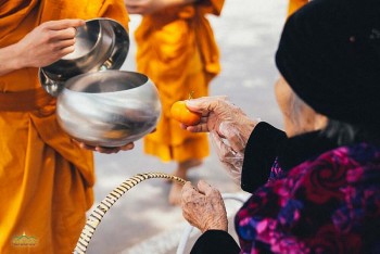 lam sao de tranh dai han tuoi 49 53