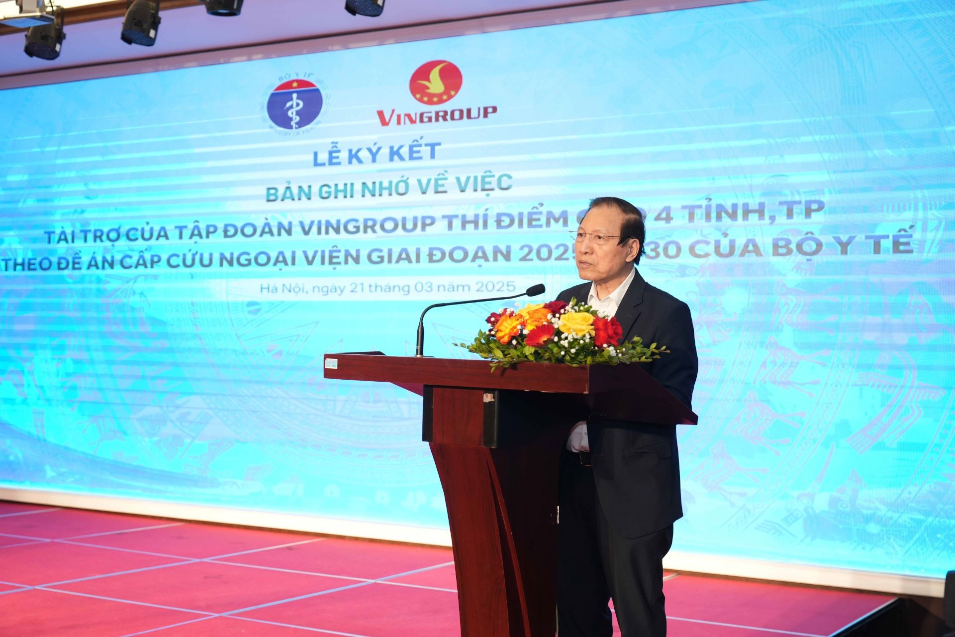 Vingroup tài trợ 1.000 tỷ đồng cho 