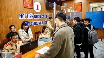 Cấp đổi giấy phép lái xe ở đâu tại Hà Nội?