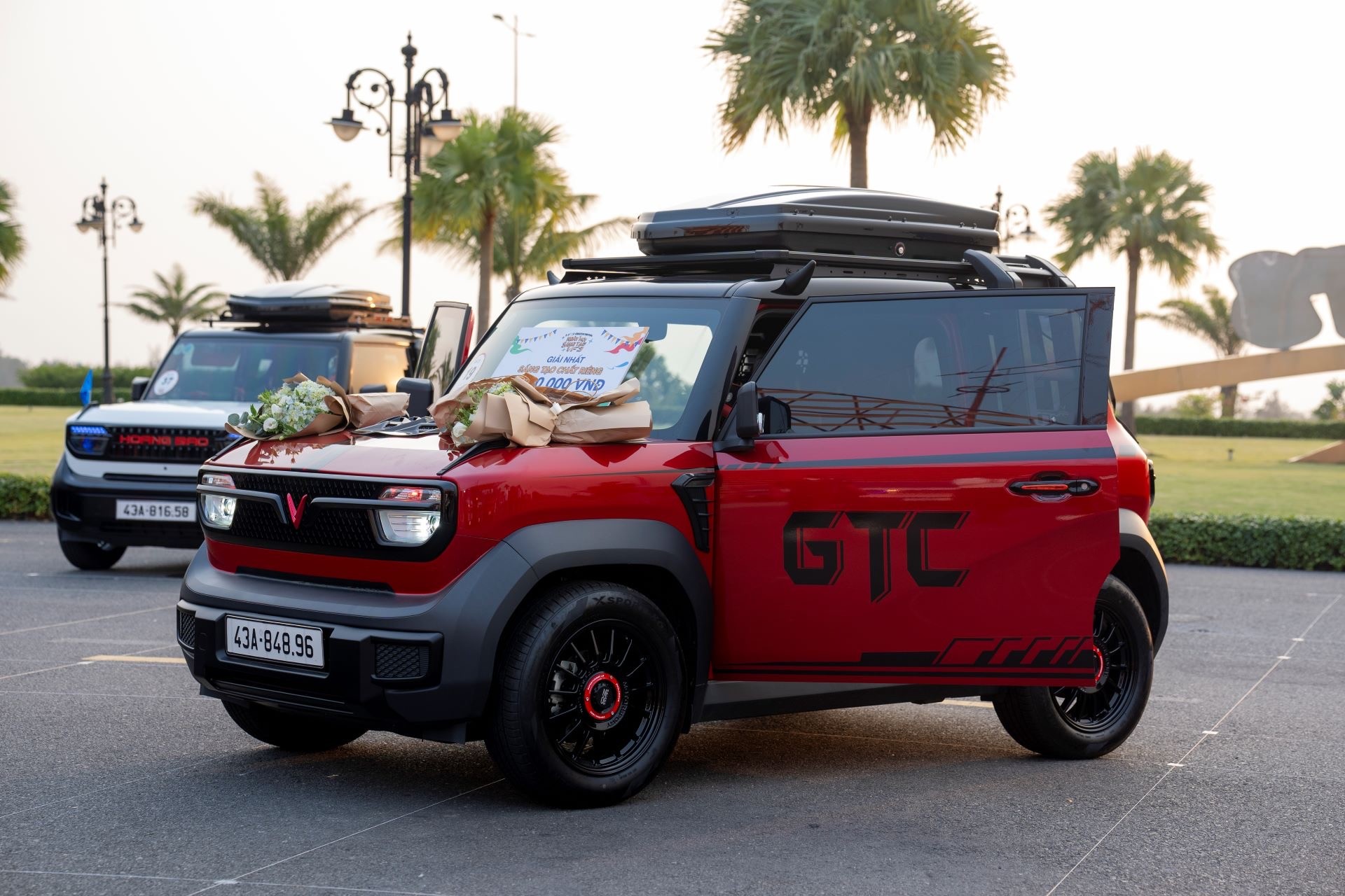Những chiếc minicar VinFast đẹp “không thể rời mắt” giành giải tại ngày hội lớn của cộng đồng VF 3