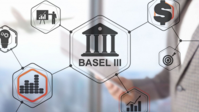 Thủ tướng chỉ đạo ngành ngân hàng nghiên cứu triển khai Basel III