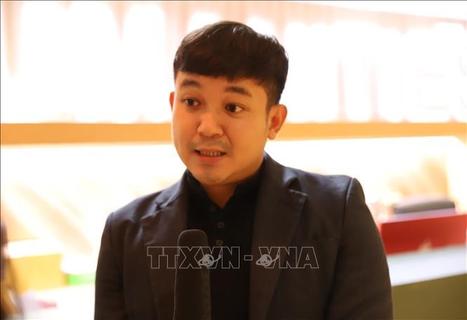 Lan tỏa tiếng Việt ở xứ Chùa Vàng