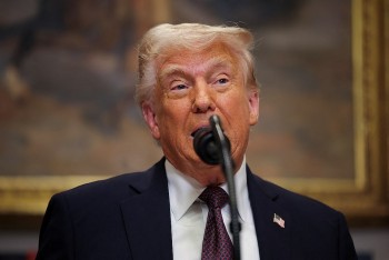 Trump nói Greenland sẽ thuộc về 