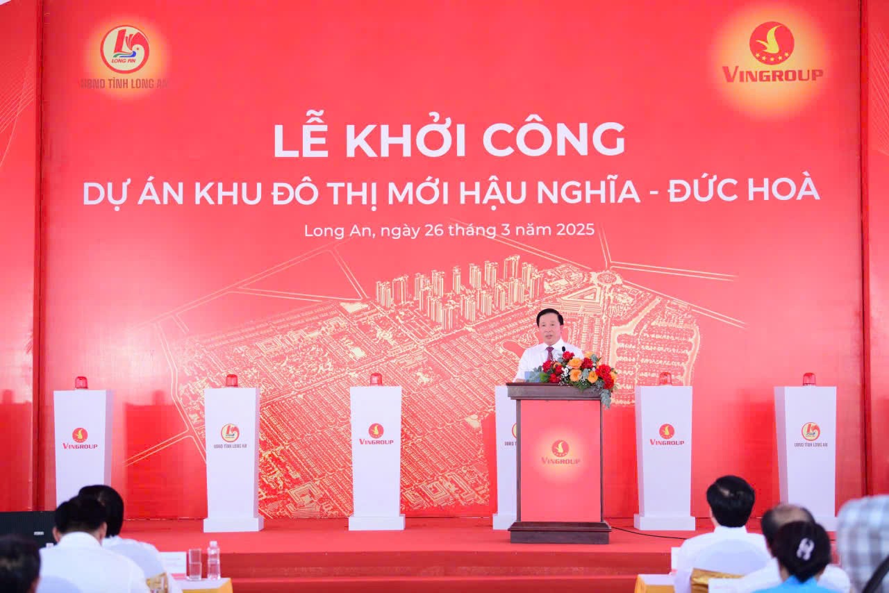Ông Nguyễn Văn Út, Chủ tịch UBND tỉnh Long An đánh giá sự kiện khởi công Khu đô thị mới Hậu Nghĩa – Đức Hòa là bước chuyển mình rất đặc biệt của địa phương