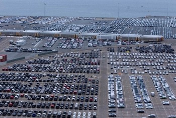 Mức thuế 25% của ông Trump: “Cơn địa chấn” với ngành ô tô toàn cầu