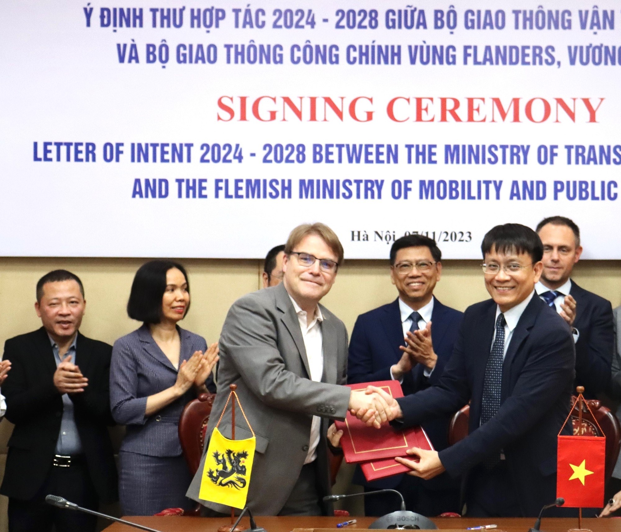 lễ ký kết Ý định thư hợp tác giai đoạn 2024-2028 giữa Bộ GTVT Việt Nam và Bộ Giao thông công chính Vùng Fanders, Vương quốc Bì.