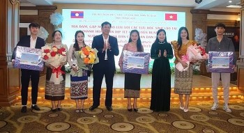 Nhiều hoạt động chăm lo cho lưu học sinh Lào dịp Tết Bunpimay