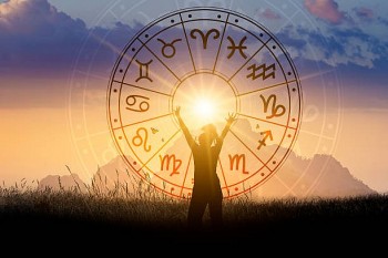 Tử vi cung hoàng đạo Bảo Bình tháng 4/2025