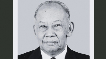 lao to chuc quoc tang 5 ngay tuong nho dai tuong khamtay siphandone