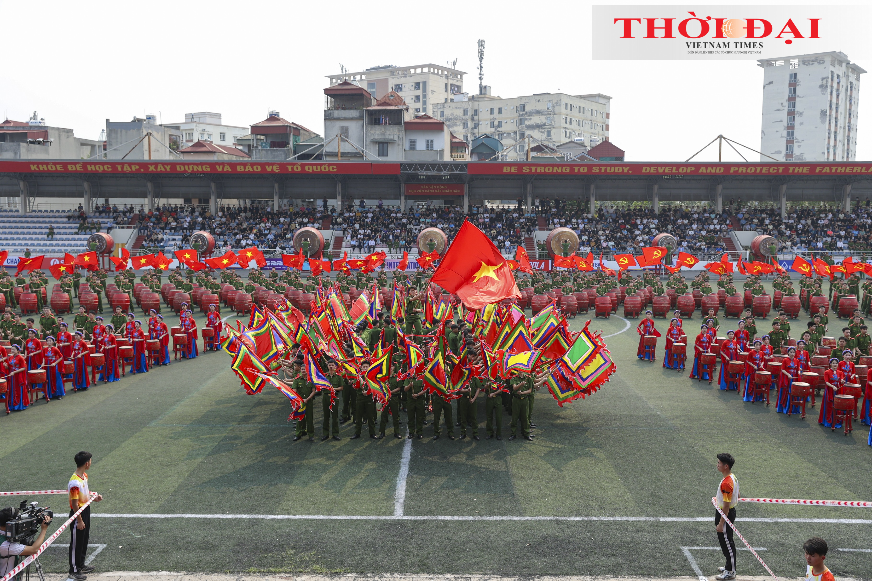 U17 nữ Việt Nam giành chiến thắng 2-1 trước U17 nữ Thái Lan