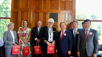 Hà Nội tìm cơ hội hợp tác đa lĩnh vực ở Australia