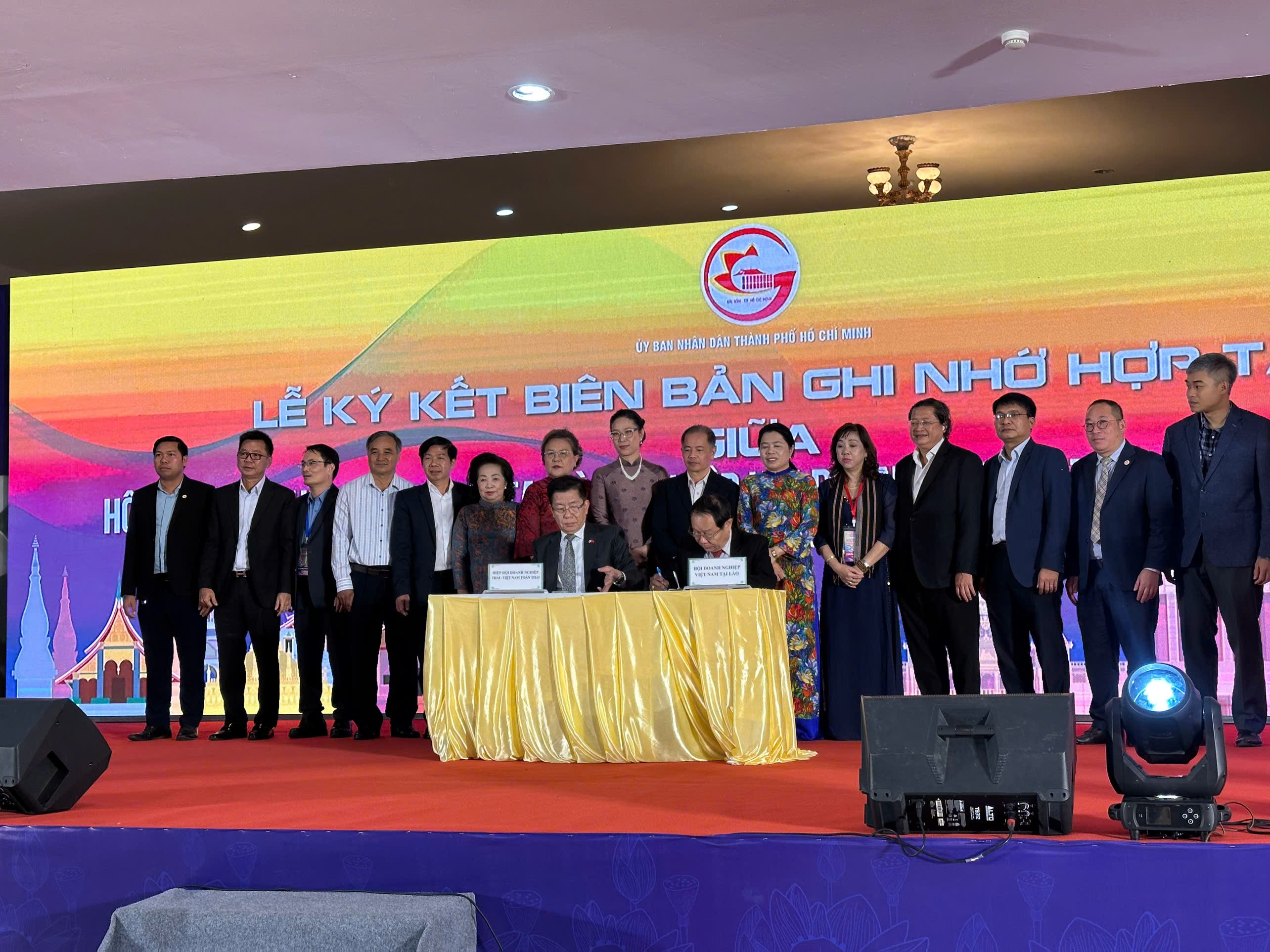 Tìm "kênh' xuất khẩu hàng hóa tới Đông Nam Á qua Kiều bào