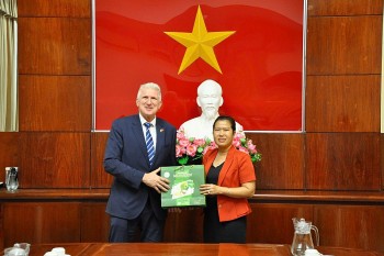 hoi dong anh muon tieng anh tro thanh ngon ngu thu 2 trong truong hoc tai can tho