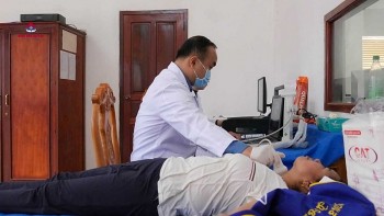 Ấm áp nghĩa tình Việt Nam trong dịp Tết cổ truyền nước bạn