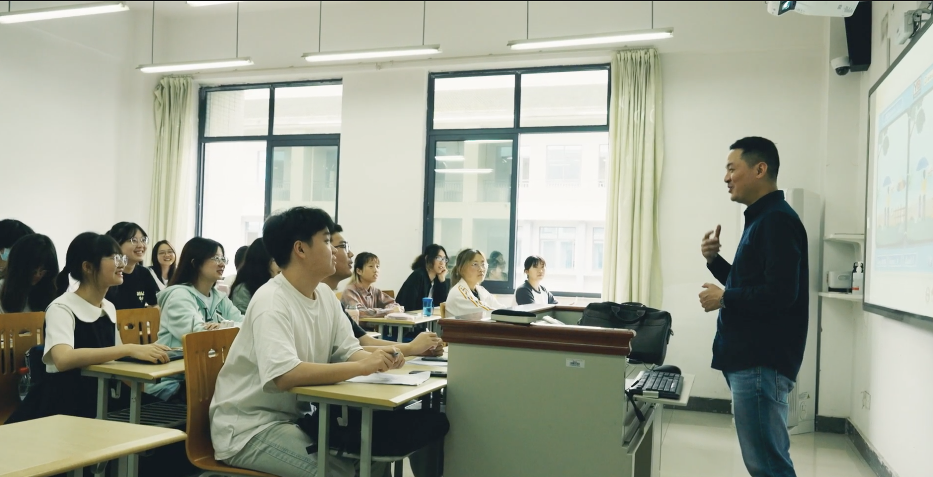 PGS.TS Nguyễn Xuân Diện: Người gieo mầm tiếng Việt ở Trùng Khánh