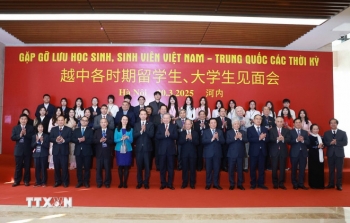 Quan hệ Việt Nam - Trung Quốc duy trì đà phát triển mạnh mẽ, tích cực