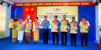Tết cổ truyền ấm áp của lưu học sinh Lào, Campuchia trên đất Việt
