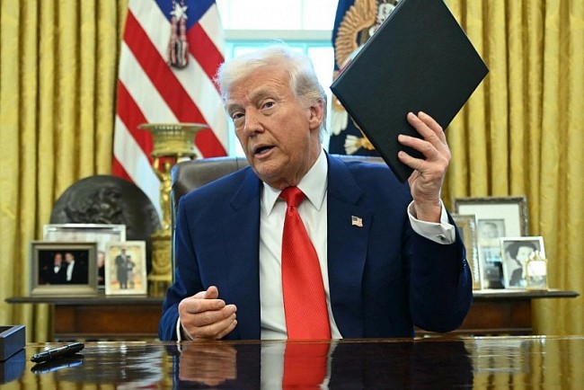 Quyết định hoãn áp thuế là “nghệ thuật đàm phán” của ông Trump?
