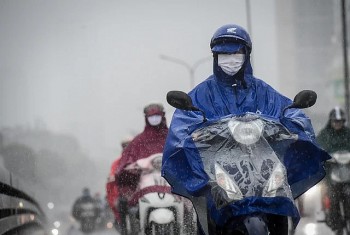 Thời tiết hôm nay (12/4): không khí lạnh cuối mùa gây mưa ở miền Bắc và miền Trung