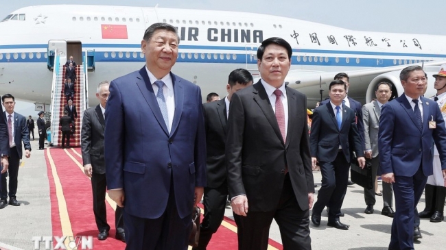 [Ảnh] Tổng Bí thư, Chủ tịch Trung Quốc Tập Cận Bình đến Hà Nội