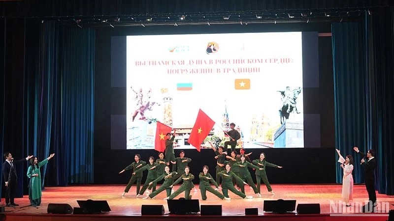 Sinh viên Việt Nam lan tỏa văn hóa Việt tại Nga