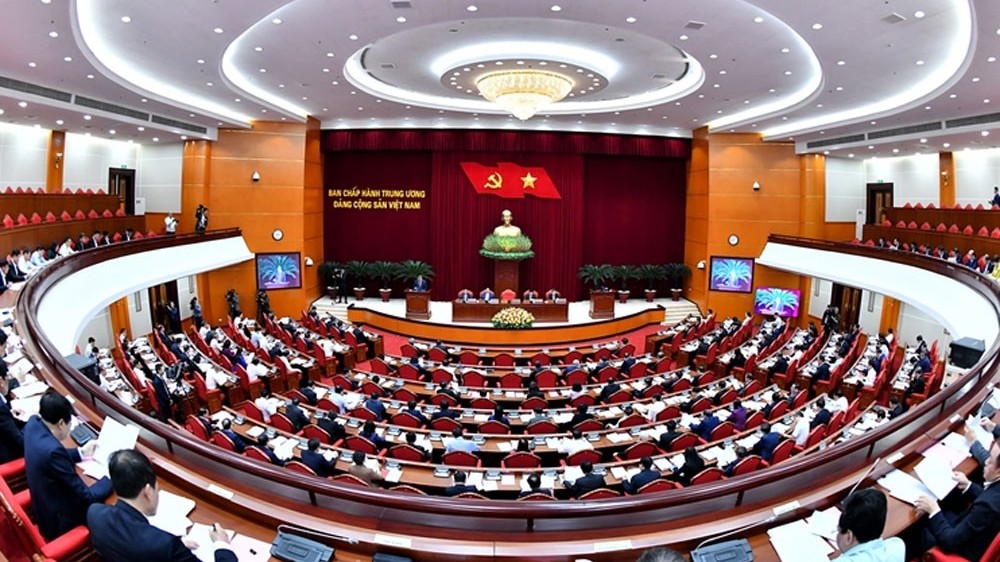 Bộ Chính trị quy định độ tuổi cấp ủy viên nhiệm kỳ 2025 - 2030