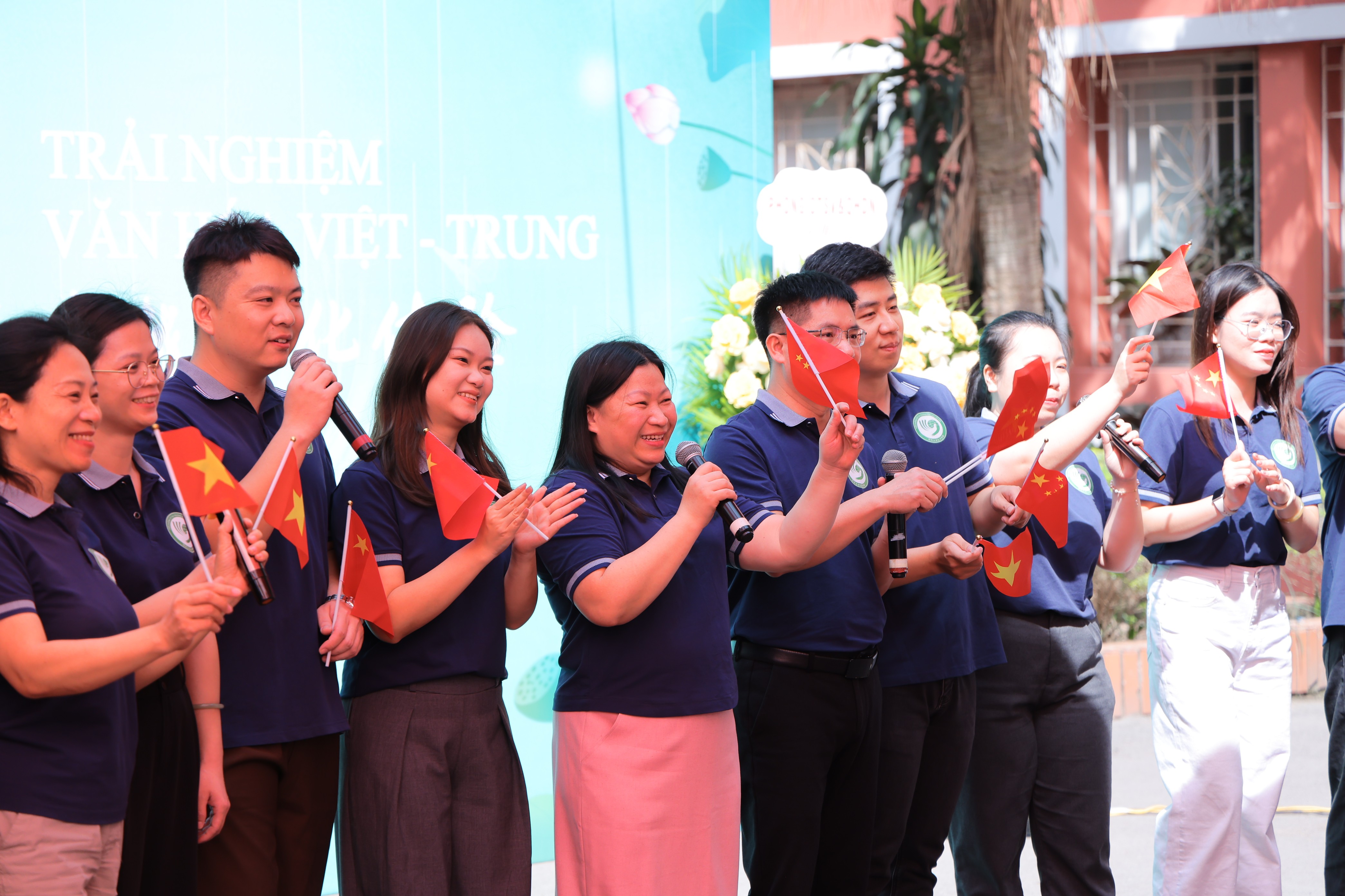Sinh viên Việt - Trung: Hiểu biết lẫn nhau từ trải nghiệm văn hoá