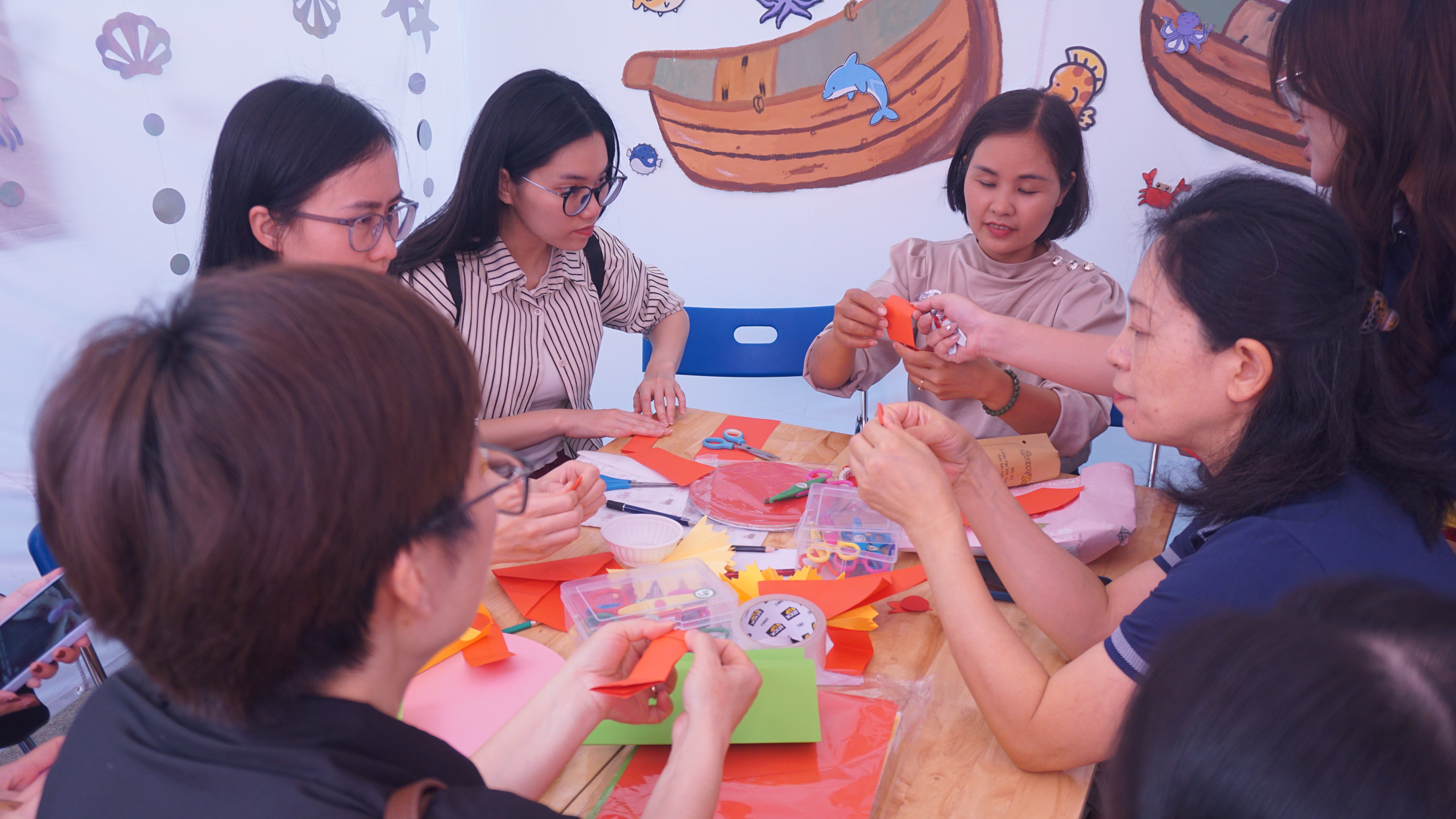 Sinh viên Việt - Trung: Hiểu biết lẫn nhau từ trải nghiệm văn hoá