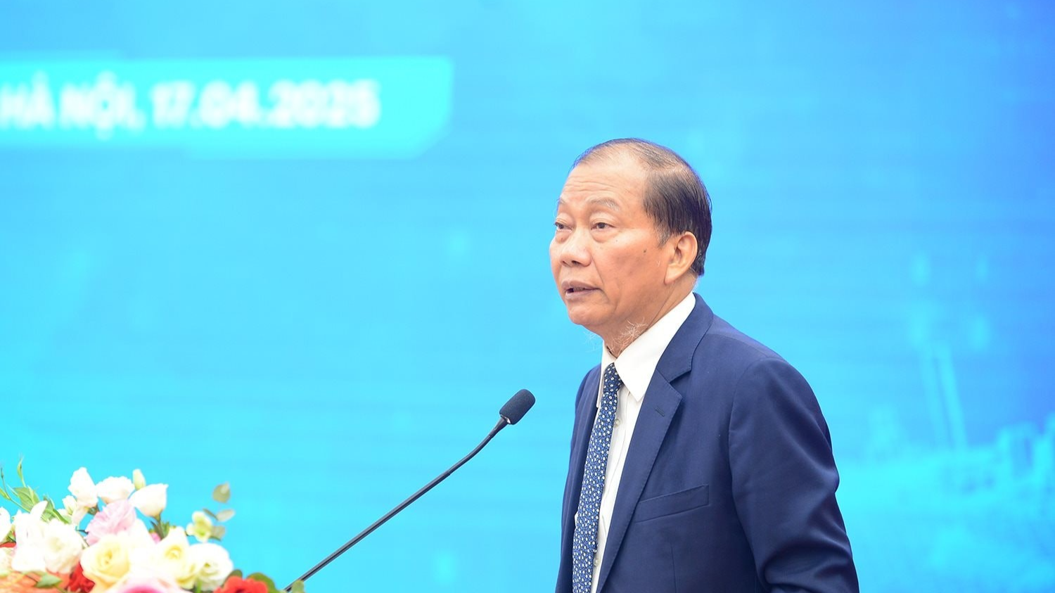 Phó Chủ tịch VCCI Hoàng Quang Phòng phát biểu tại diễn đàn. Ảnh: