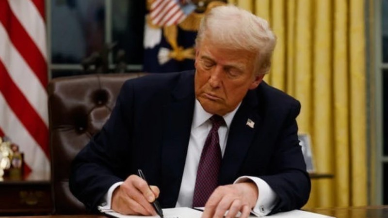 Tổng thống Trump ký sắc lệnh thúc đẩy cạnh tranh của ngành hải sản Mỹ