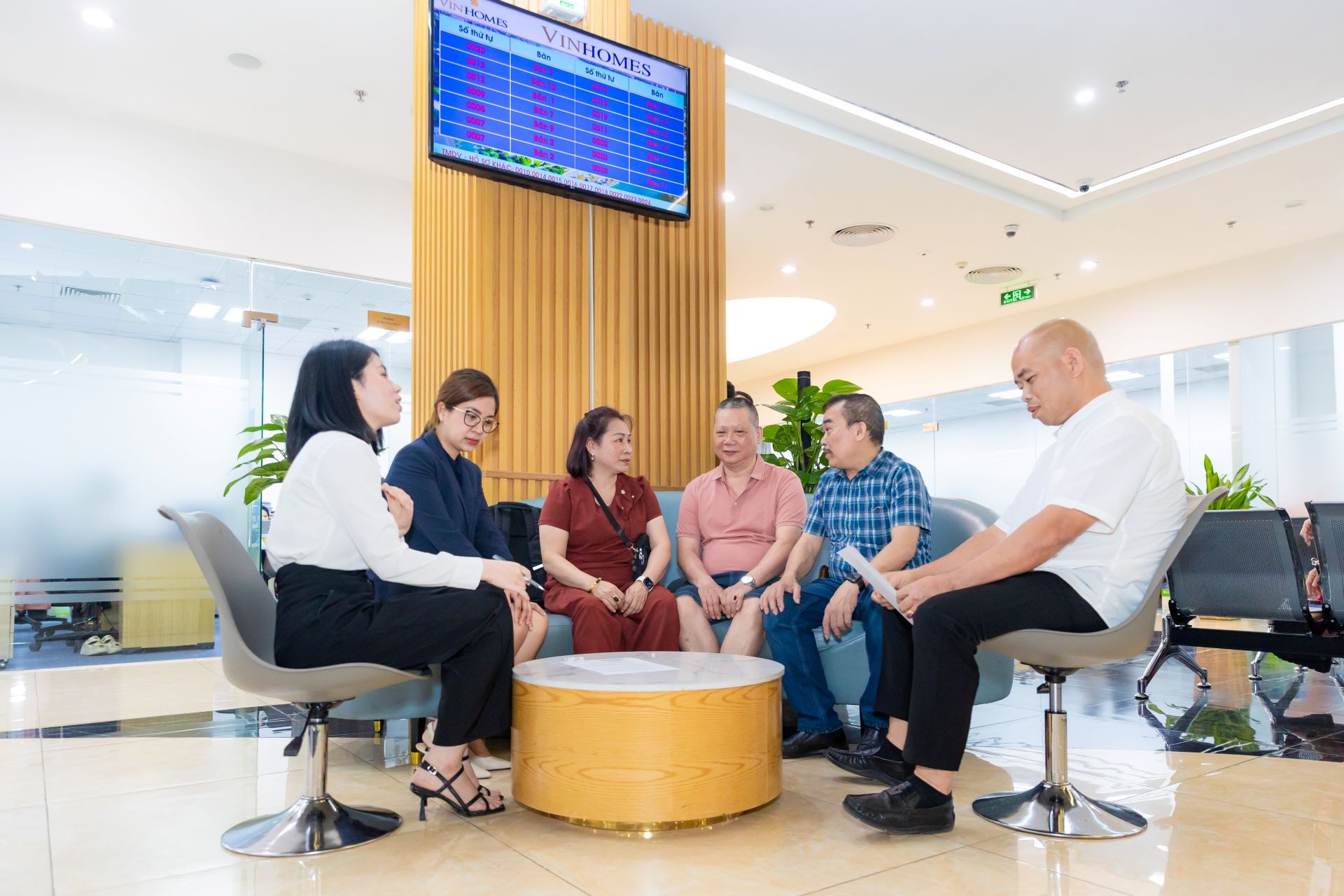 Tin vui thị trường: Bất động sản thương mại dịch vụ thấp tầng được công nhận sổ đỏ