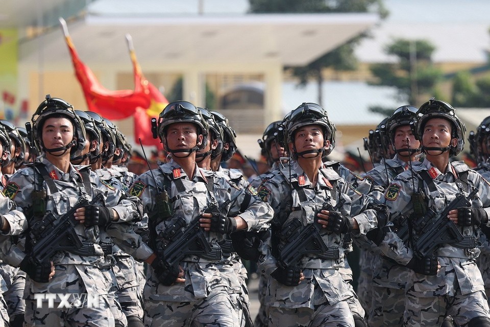 Lực lượng quân đội tham gia hợp luyện diễu binh, diễu hành tại Biên Hòa, Đồng Nai.