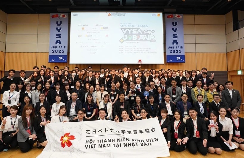 Ngày hội việc làm dành cho các bạn học sinh, sinh viên và thanh niên Việt Nam đang sinh sống và học tập tại Nhật Bản lần thứ 18 (VYSA JOB FAIR 2025).
