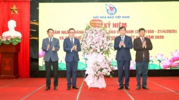 75 nam su menh ve vang cua hoi nha bao viet nam