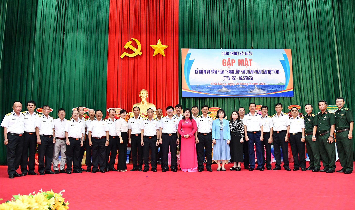 Quân chủng Hải quân kỷ niệm 70 năm Ngày thành lập Hải quân nhân dân Việt Nam