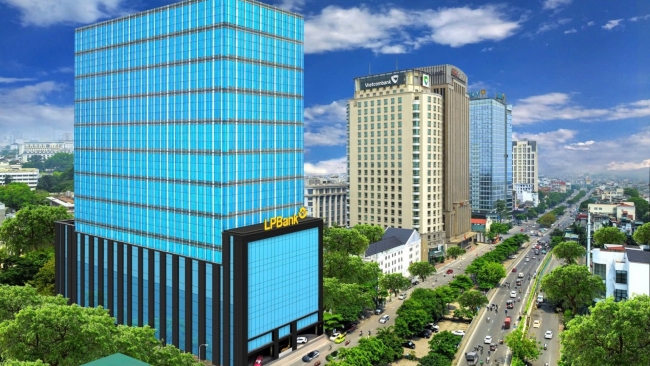 Lợi nhuận của LPBank tăng trưởng 10,2%