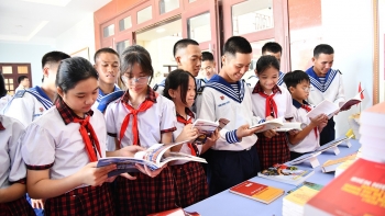 Hải quân Vùng 5 lan tỏa văn hóa đọc, bồi đắp tình yêu Tổ quốc