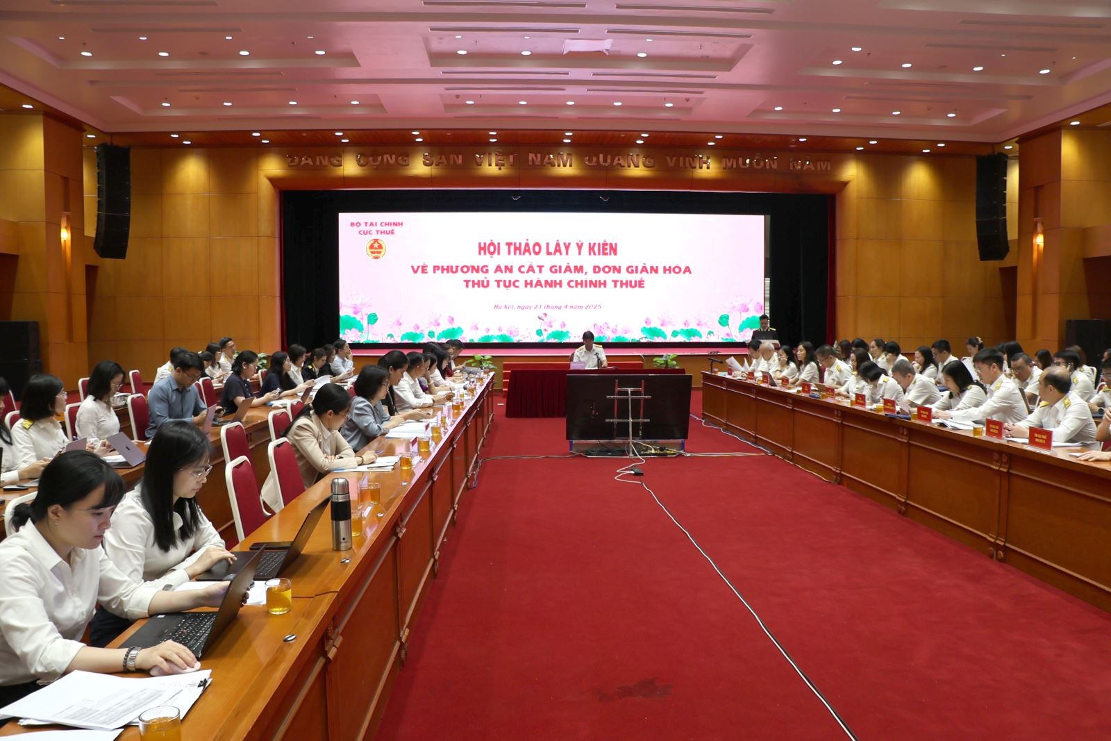 Quang cảnh hội thảo. (Ảnh: Báo tin tức)