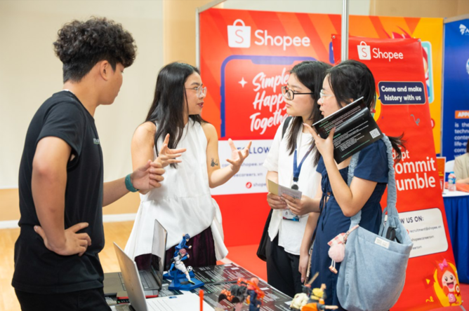 Ngày hội Nghề nghiệp VinUni 2025: Quy tụ các tập đoàn toàn cầu
