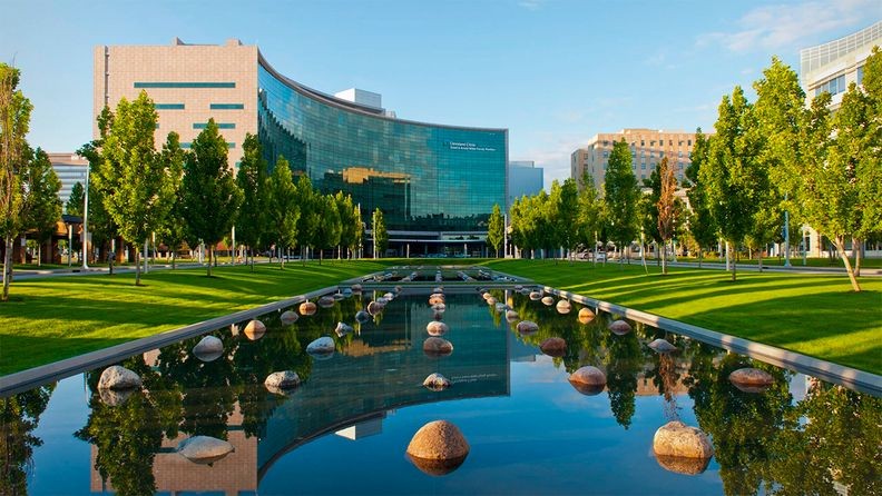Khuôn viên chính của Cleverland rộng gần 70ha tại bang Ohio - Hoa Kỳ
