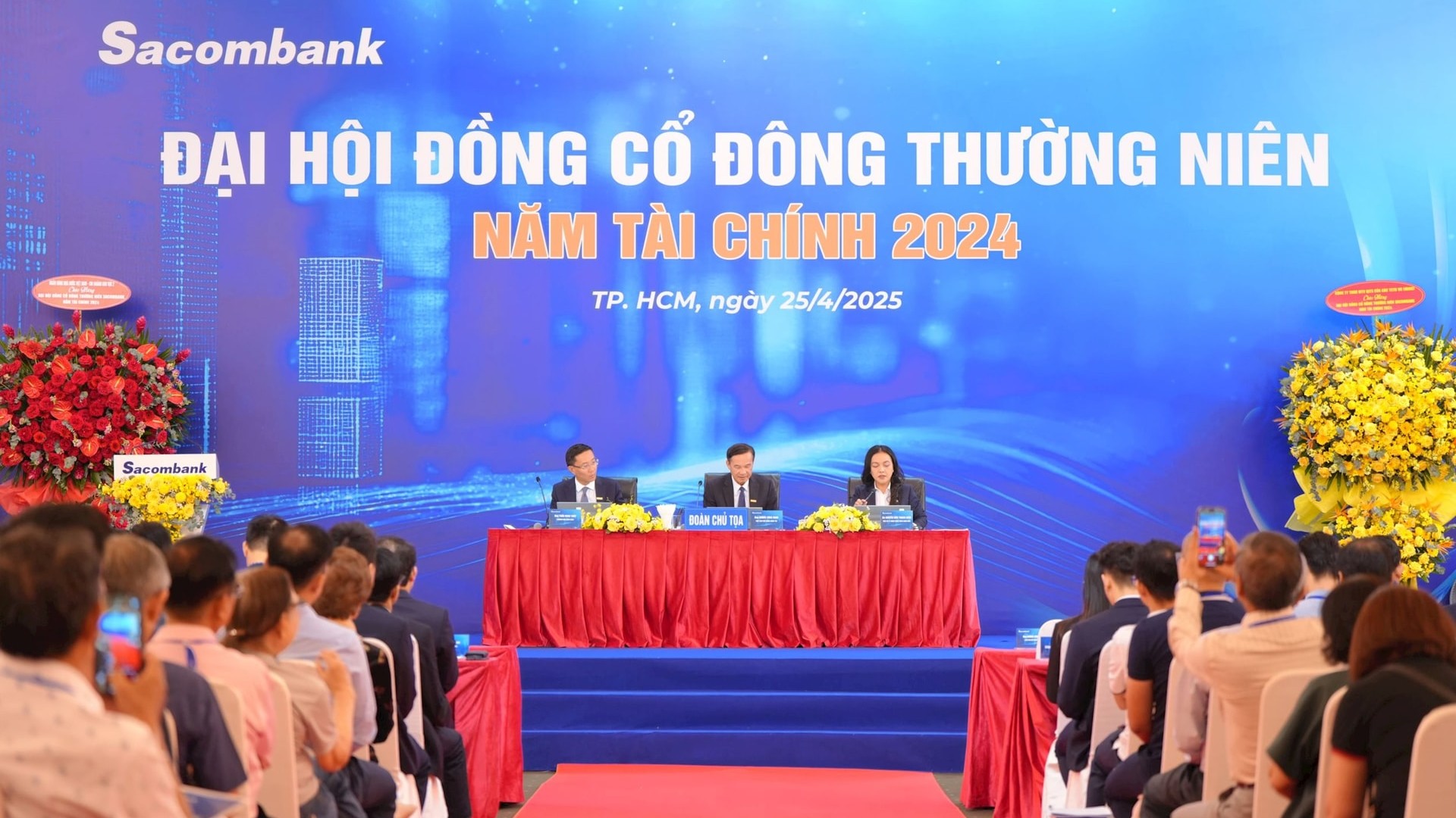 ĐHĐCĐ Sacombank: Không mua lại SBS, đã thu hồi hơn 25,6 nghìn tỷ nợ nhóm ông Trầm Bê