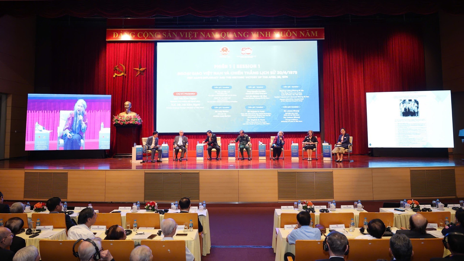 “Biến quá khứ thành cơ hội”: Ngoại giao Việt Nam dưới góc nhìn quốc tế