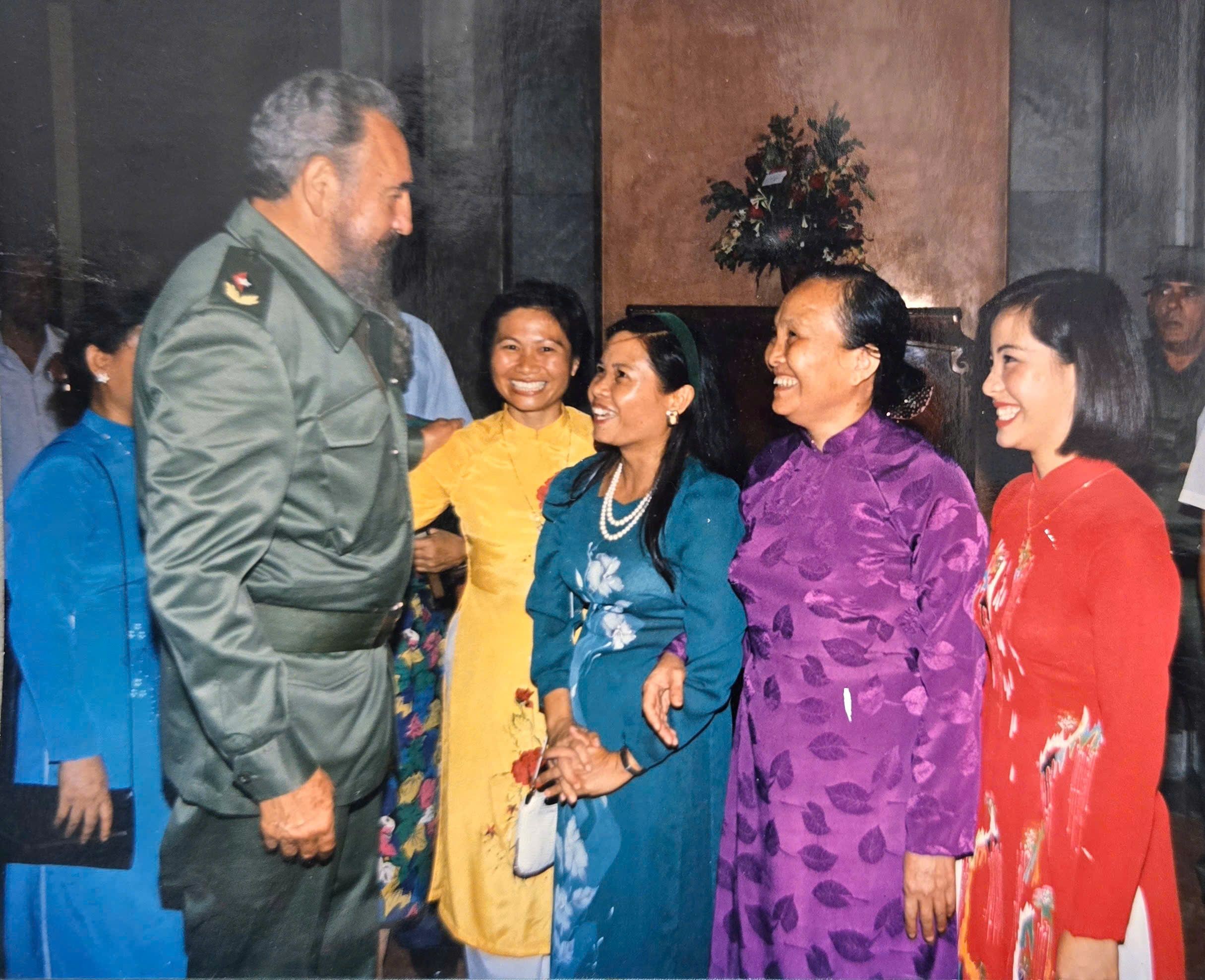 Cuba - Kỷ niệm một thời một đời in dấu