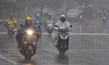 Thời tiết hôm nay (27/4): Bắc Bộ đón không khí lạnh, chiều tối mưa rào